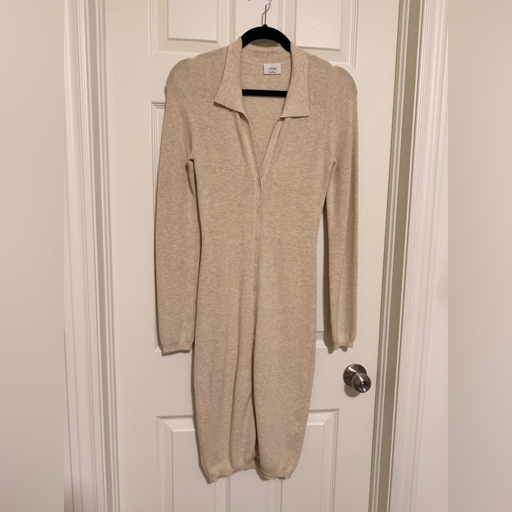 Elegant Cream Knit Aritzia Dress